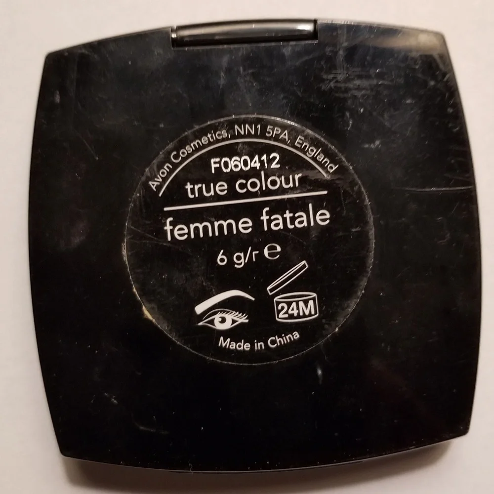 New AVON True Color Eyeshadow Quad FEMME FATALE Earth Tones. HTF.
